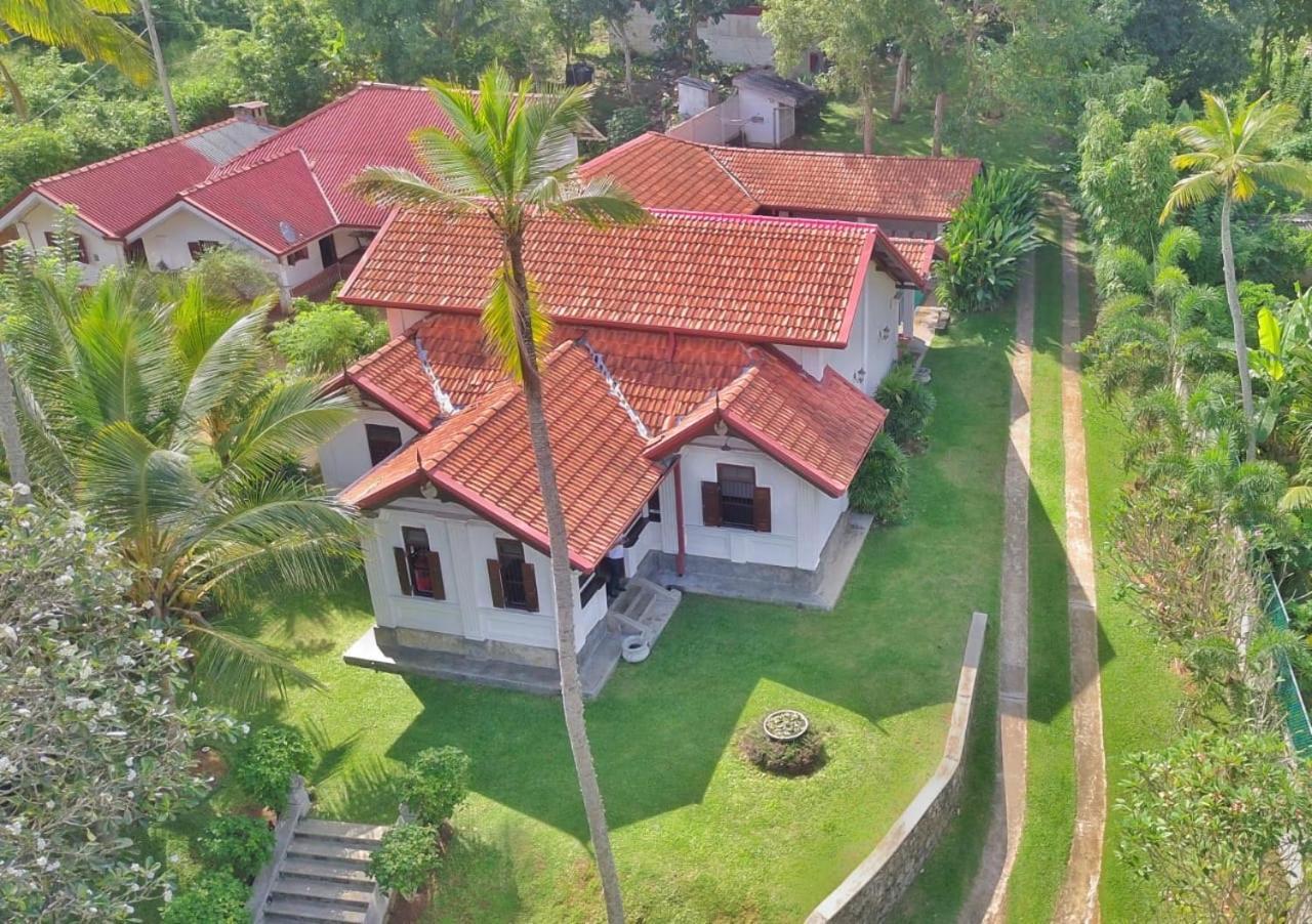 Satiana Tangalle Luaran gambar